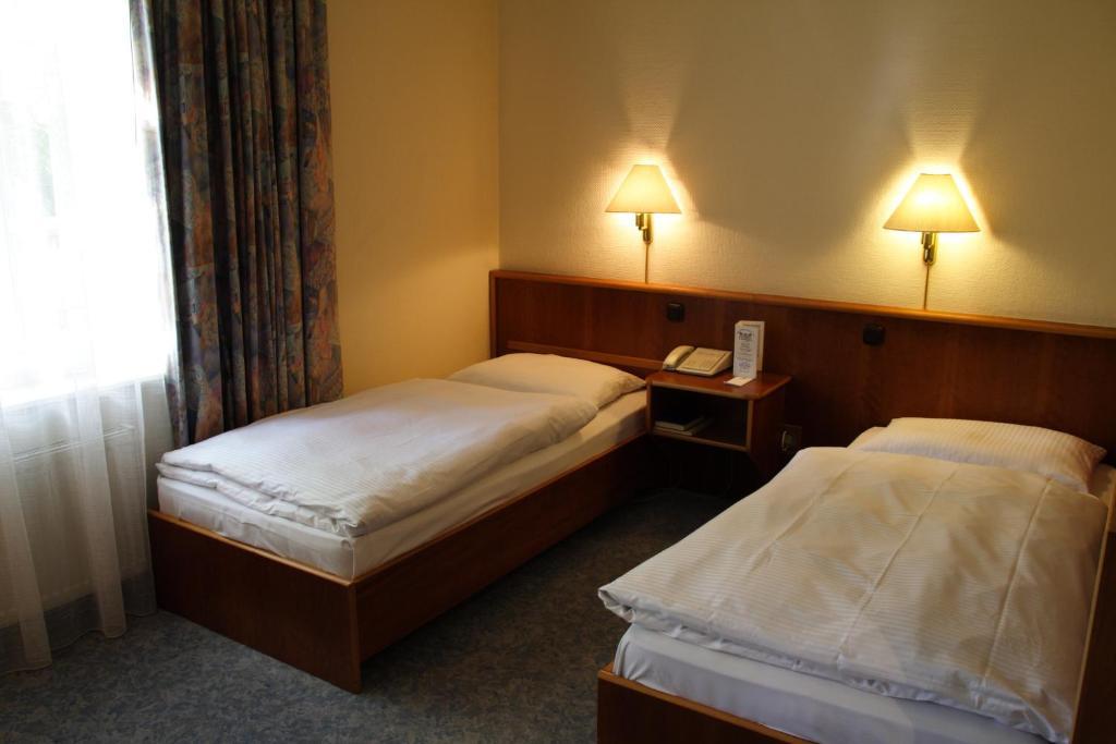 Hotel National Bad Düben Rum bild